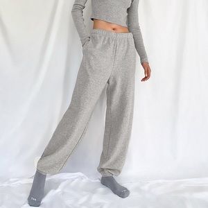 Aritzia TNA COZYAF Mega Sweatpants